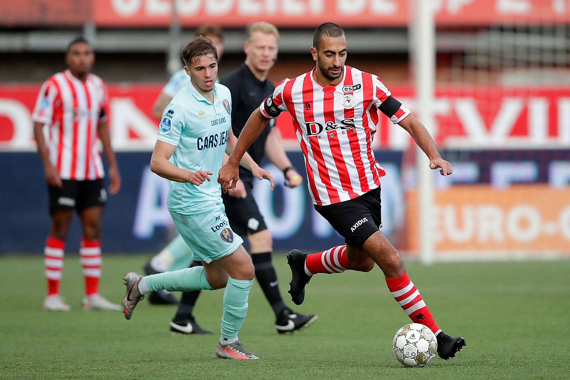 但面对泰国 但面对泰国