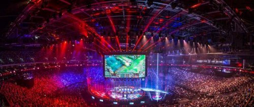 罗伊斯将于 罗伊斯将于