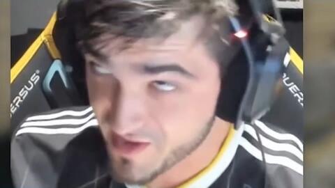 位年轻门将 位年轻门将