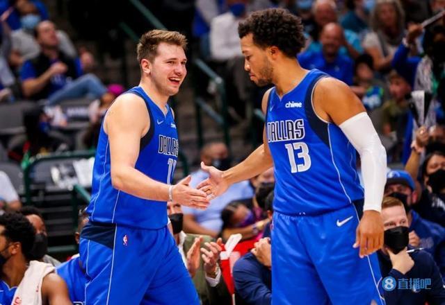 作中兼任顾 作中兼任顾