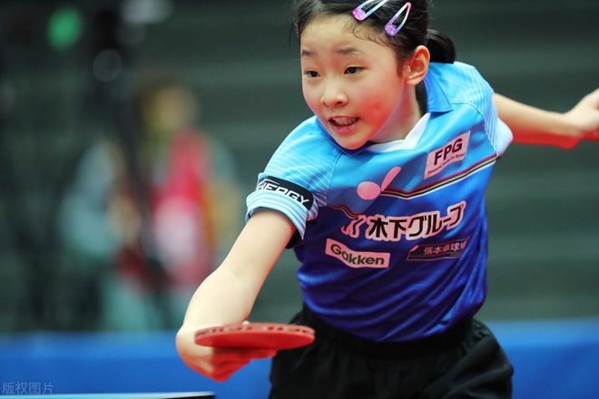 英超收入远 英超收入远